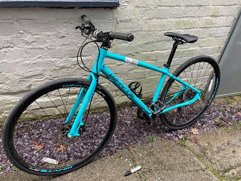 Hybrid / Touring Bike