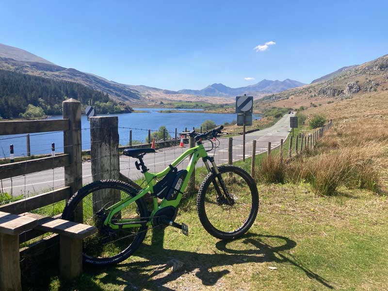 hardtail mountain bike